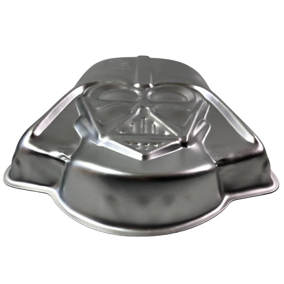 2012 Wilton Darth Vader Cake Pan Mold New Never Used Star Wars - Picture 7 of 10